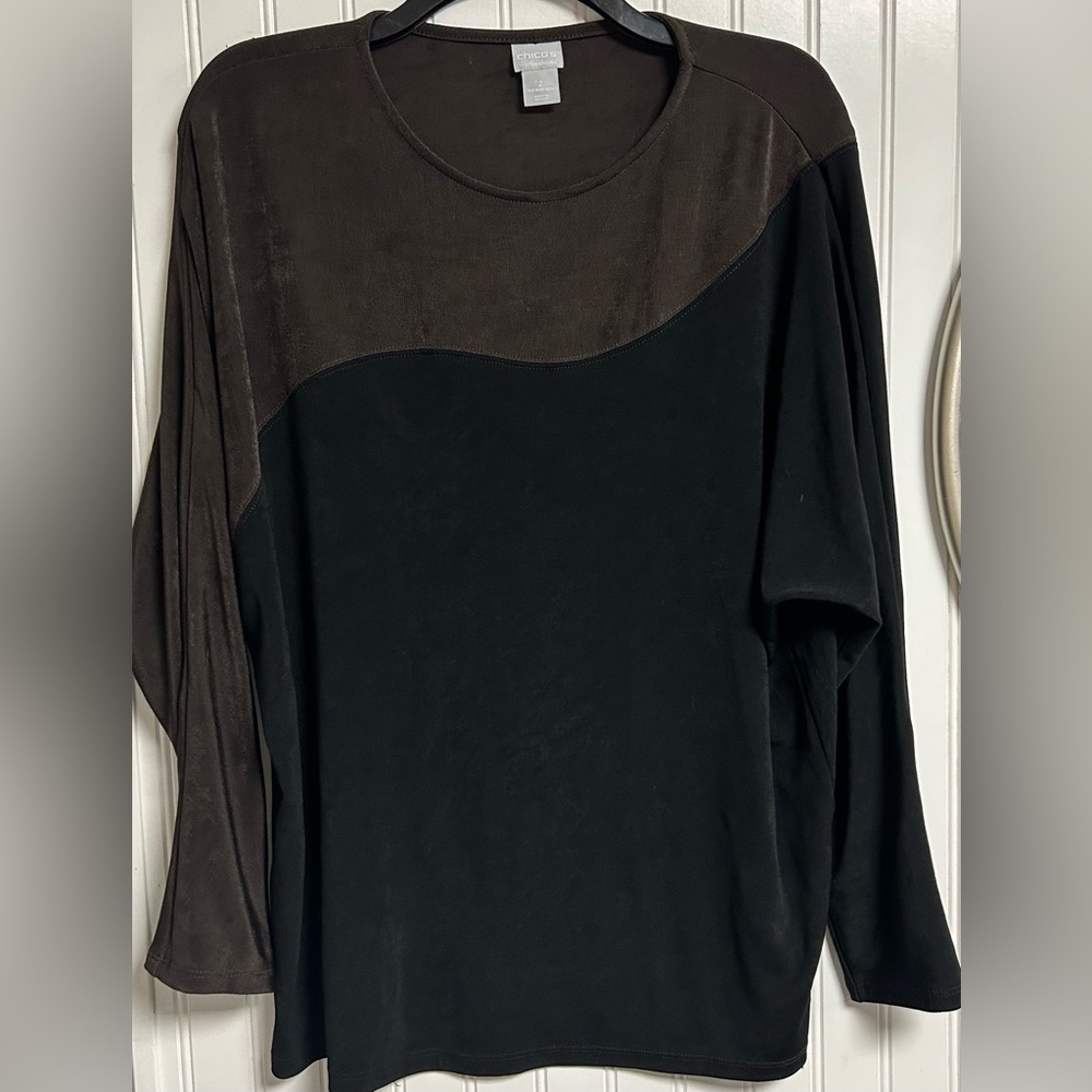 Two-Tone Black and Brown Crewneck Women’s Top